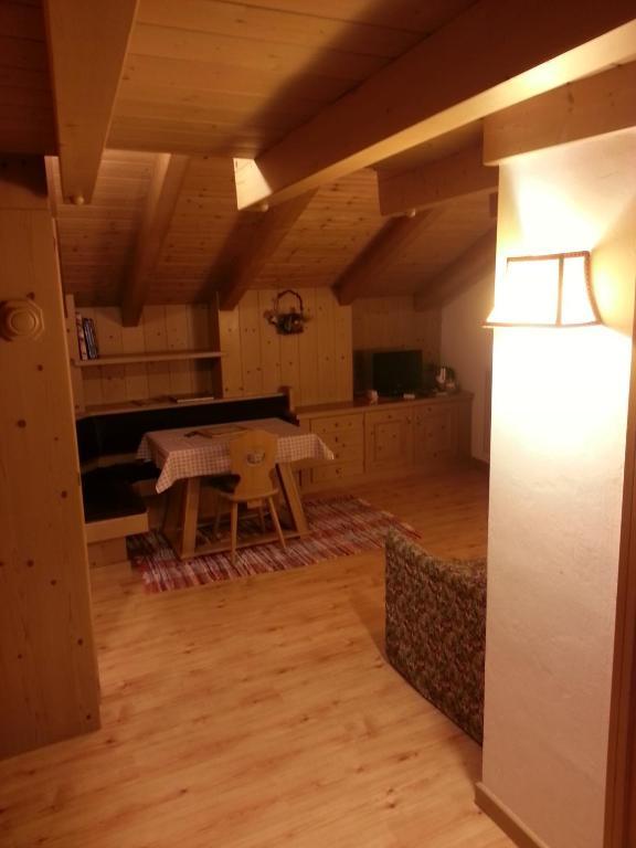 Post Hotel Moena Rom bilde