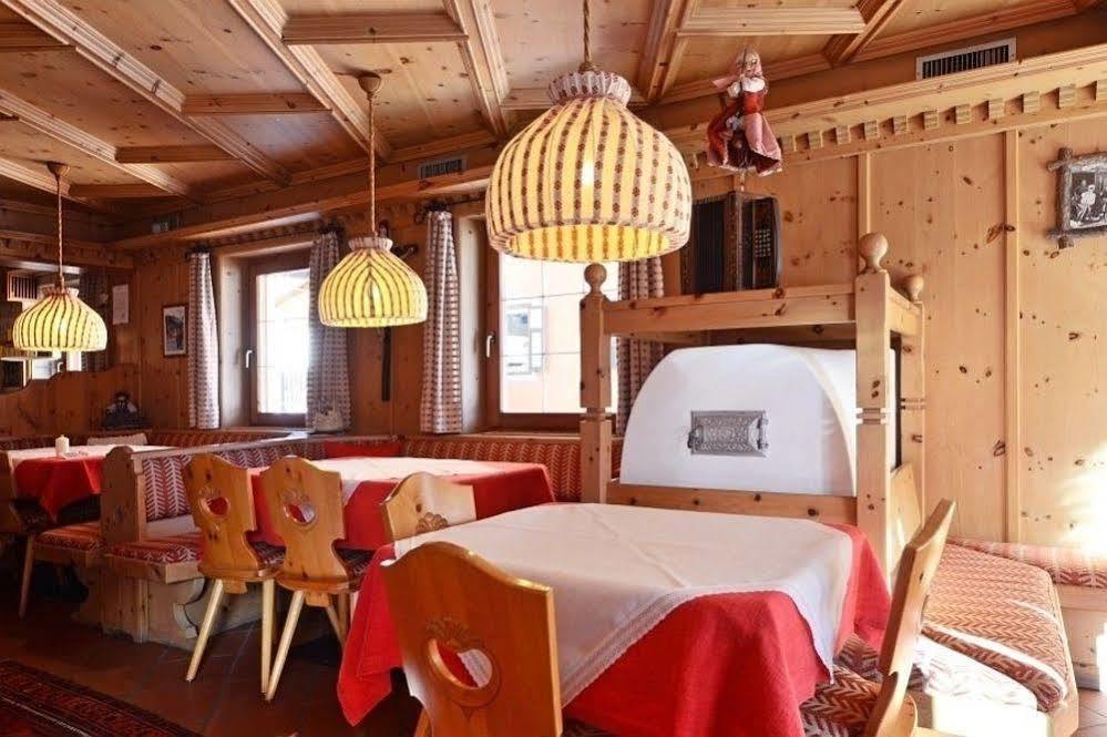 Post Hotel Moena Eksteriør bilde